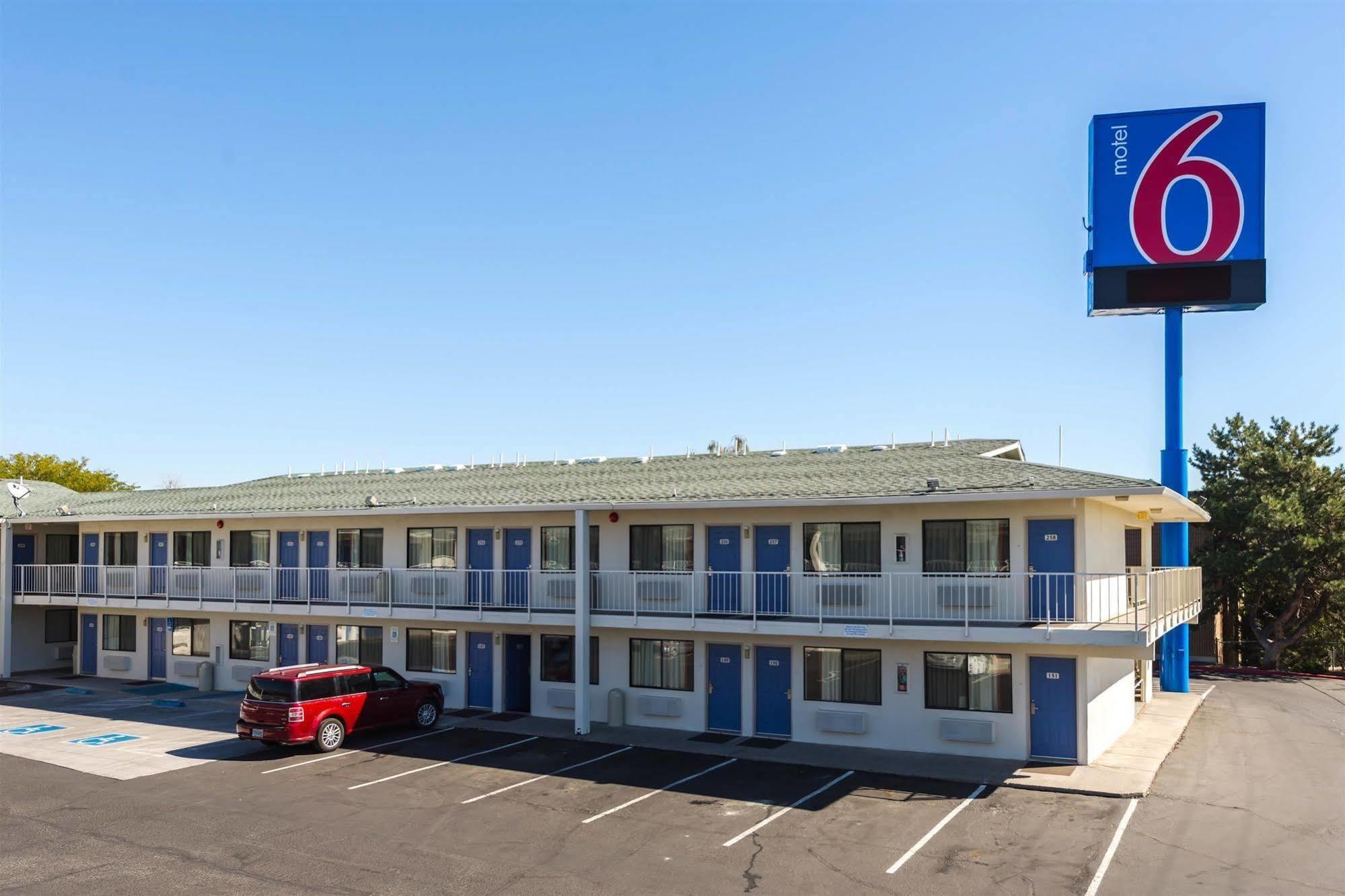 Motel 6-Reno, Nv - West 外观 照片
